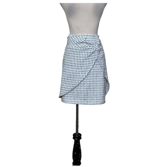 Shein white black plaid front twist overlayed mini skirt size L - Picture 9 of 11